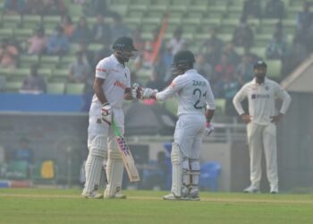 টেস্টের দ্বিতীয় দিনটা হতে পারত বাংলাদেশের