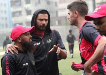 বিপিএল নিয়ে সাকিবের পর মুখ খুললেন মাশরাফি