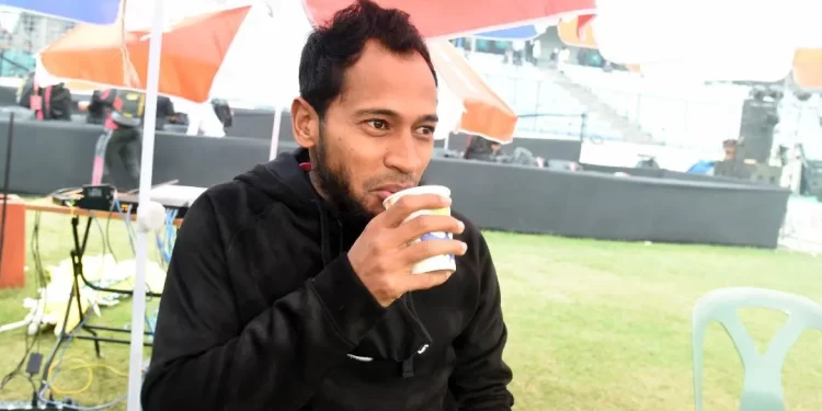 মুশফিকের ১০০