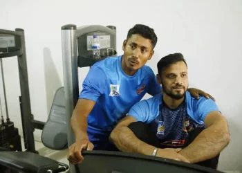 মাশরাফিকে জাতীয় দলে দেখতে চান আশরাফুল