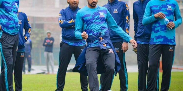 ঢাকার নেতৃত্বে নাসির, খুলনার রাব্বী