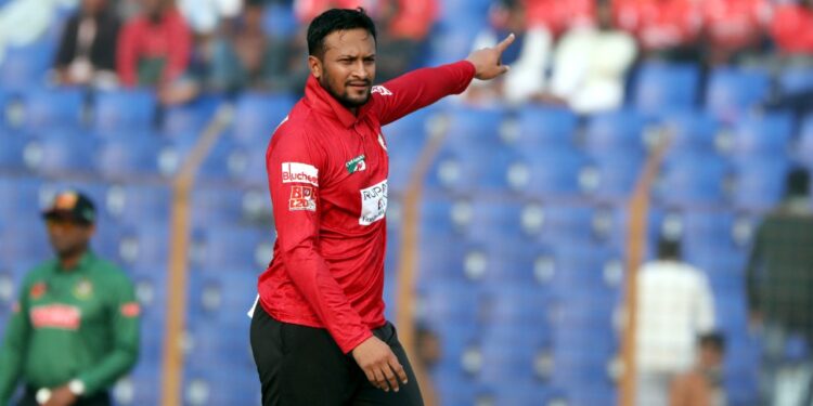 সাকিব ম্যাজিকে টানা তিন জয়