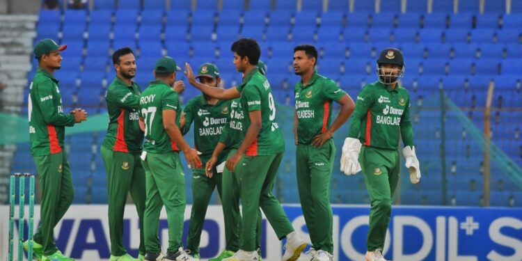 হেসে-খেলে সিরিজ জয় বাংলাদেশের