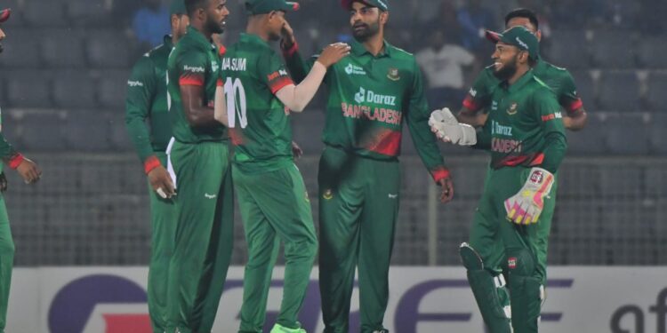 রেকর্ডগড়া জয় বাংলাদেশের