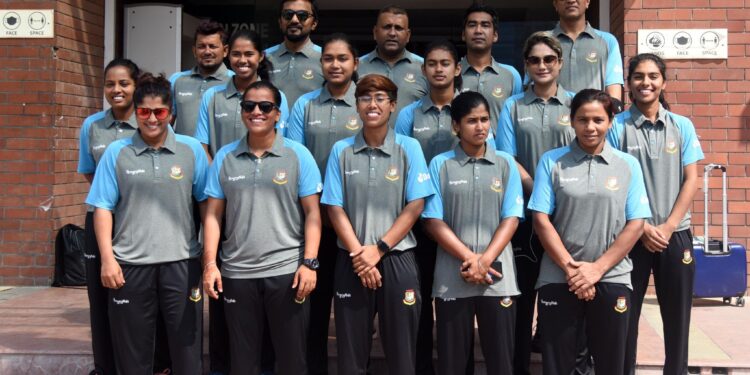 নতুনদের নিয়ে শ্রীলঙ্কায় নারী দল