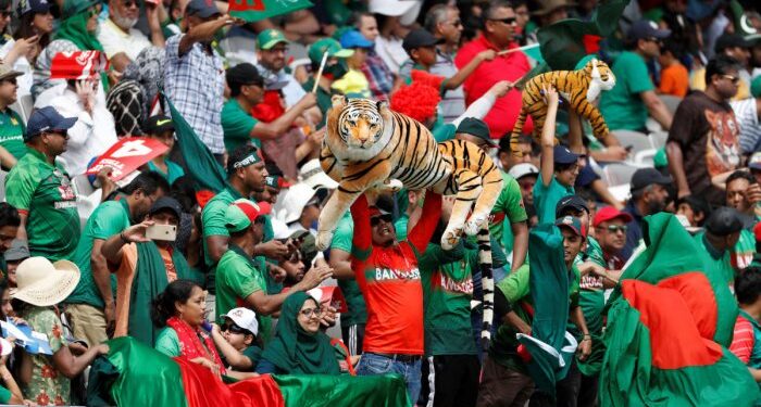 ১০০ টাকায় ঢাকা টেস্ট