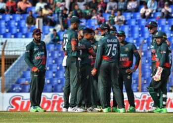 আফগানদের সর্বনিম্ন রানে আটকে দিল বাংলাদেশ