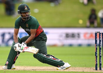 হতাশ করল শান্তর দল