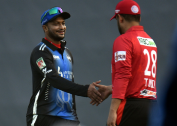 সাকিবদের হারিয়ে হাসিমুখ তামিমের