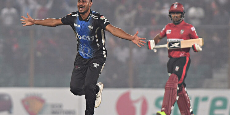 সাকিবকে পেছনে ফেলে রনির রেকর্ড