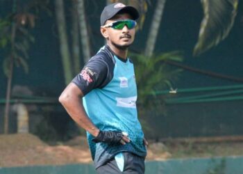 বিপ্লব বীরত্বে ‘রূপগঞ্জ ডার্বি’ জিতল লিজেন্ডসরা