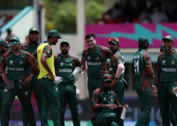 দুর্দান্ত জয়ে সুপার এইটের পথে বাংলাদেশ