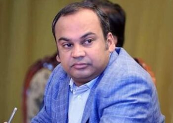 বিসিবি থেকে পদত্যাগ করলেন দুর্জয়