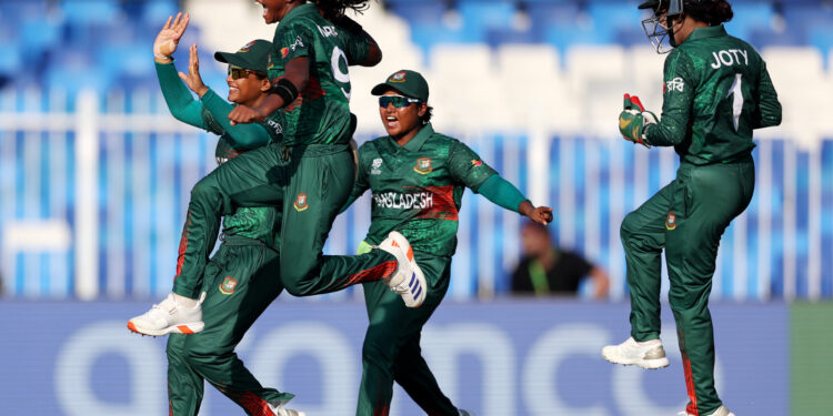 ১০ বছর পর বিশ্বকাপে জিতল বাংলাদেশের মেয়েরা