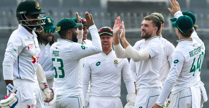 বাংলাদেশকে হেসে-খেলে হারাল দক্ষিণ আফ্রিকা