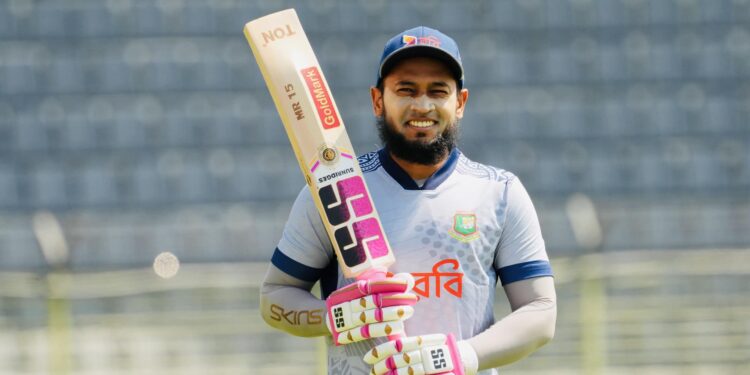 ইনজুরিতে সফর শেষ মুশফিকের