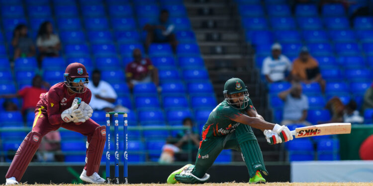 বড় স্কোর গড়েও জিততে পারল না বাংলাদেশ