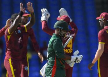 ১০ বছর পর উইন্ডিজের কাছে সিরিজ হারল বাংলাদেশ