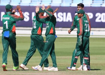 লড়ে হারল বাংলাদেশ যুবারা