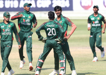 পাকিস্তানকে হারিয়ে ফাইনালে বাংলাদেশ