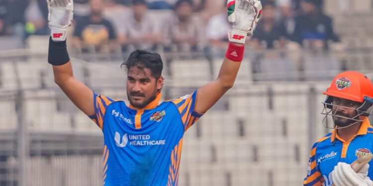 নাঈমের সেঞ্চুরিতে বেঁচে থাকল খুলনার স্বপ্ন