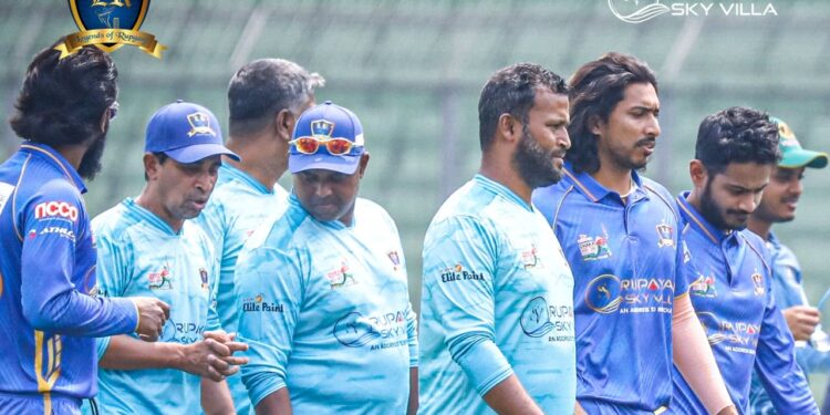 ১০ উইকেটের জয়ে ফের উড়ল লিজেন্ডসরা