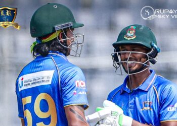 ব্যাটিং ব্যর্থতায় সমীকরণ মিলল না লিজেন্ডসদের