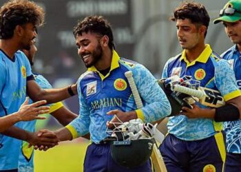 পারভেজ ইমনের ব্যাটে ঝড়, দ্রুততম ফিফটির রেকর্ড