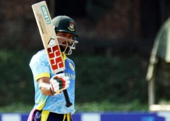 আবাহনী-মোহামেডান: হারানো উত্তেজনার খোঁজে এক ঐতিহ্যবাহী লড়াই