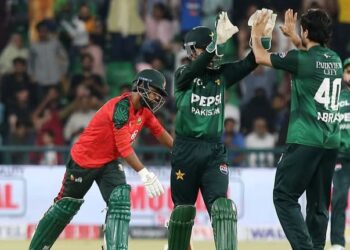 বাংলাদেশকে হতাশ করে সিরিজ জিতল পাকিস্তান