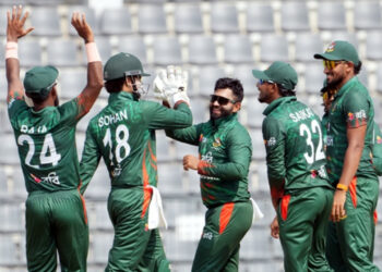 নিউজিল্যান্ডকে হেসে-খেলে হারিয়ে সিরিজ জিতল বাংলাদেশ