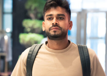 ‘স্পিন জাদুকর’ মিরাজকে স্বাগত জানাল লাহোর শিবির