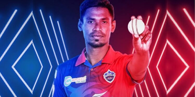 দিল্লিতে মুস্তাফিজ, বয়কটের ডাক ভারতীয় সমর্থকদের!