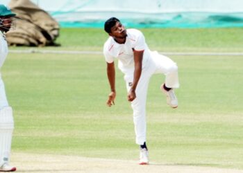 রাকিবুল ম্যাজিকে চাপে দক্ষিণ আফ্রিকা, একাই নিলেন ৭ উইকেট