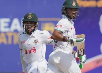 মুশফিক-লিটনের দাপটে প্রথম সেশনটা বাংলাদেশের