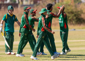 আজিজুল-কালামের লড়াই বিফলে, জয় পেল না বাংলাদেশ