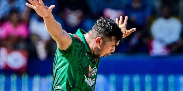 এক পাশে আসালাঙ্কার ব্যাট-অন্য পাশে তাসকিনের দাপট, শ্রীলঙ্কা ২৪৪