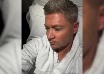 অস্ট্রেলিয়ার ক্যান্সার সংকটে এক প্রতিচ্ছবি মাইকেল ক্লার্ক