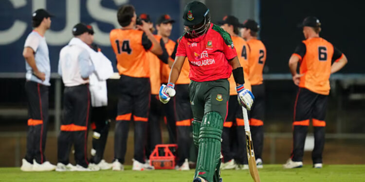 এক প্রান্তে আফিফ-অন্য প্রান্তে ধ্বংসস্তূপ, আরেকটি হার সোহানদের