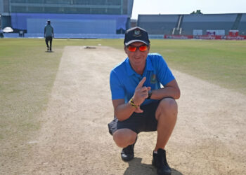 গামিনিকে শোকজ, টনি হেমিংয়ের হাতে মিরপুরের দ্বায়িত্ব!