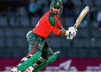 শেষটা বৃষ্টির, শুরুটা লিটনের