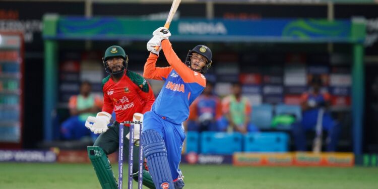 অভিষেক ঝড় থামিয়ে মুস্তাফিজের ইতিহাস গড়ার দিন