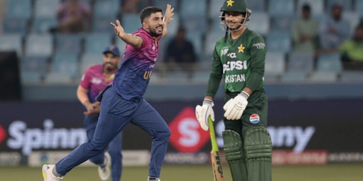 ব্যাটে শূন্যের হ্যাটট্রিক!