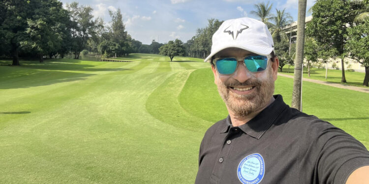 ধারাভাষ্যে তারার মেলা, বাংলাদেশের একমাত্র প্রতিনিধি আতহার