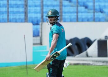 ‘আক্রমণাত্মক ক্রিকেটই তো খেলছি’