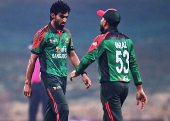 ব্যাটিং ব্যর্থতার পর হারল বাংলাদেশ