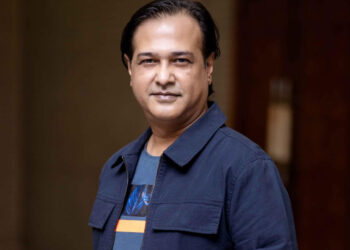 গান থেকে ক্রিকেট বোর্ডে: বিনা প্রতিদ্বন্দ্বিতায় বিসিবি পরিচালক আসিফ আকবর