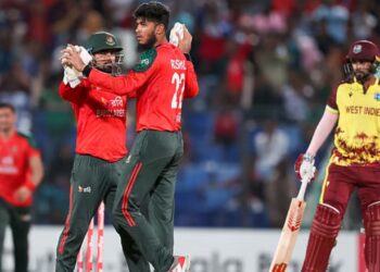 হোয়াইট ওয়াশের লজ্জায় বাংলাদেশ