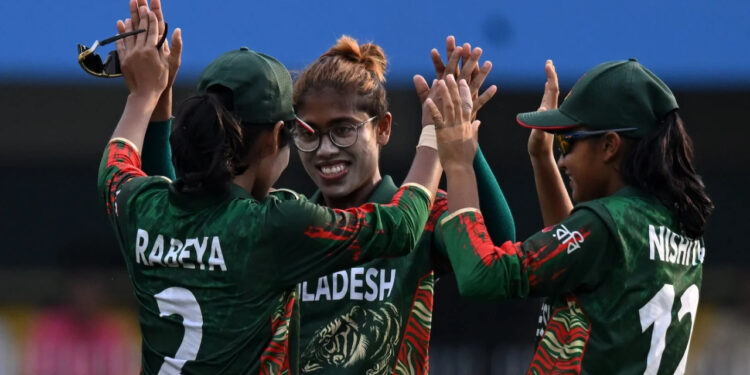 কিউইদের বিপক্ষে কঠিন চ্যালেঞ্জে বাংলাদেশ