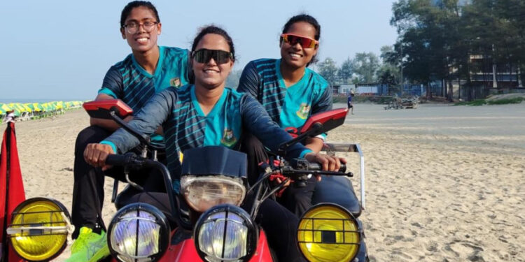 ‘আমাদের সেমিফাইনালে খেলা উচিত ছিল’